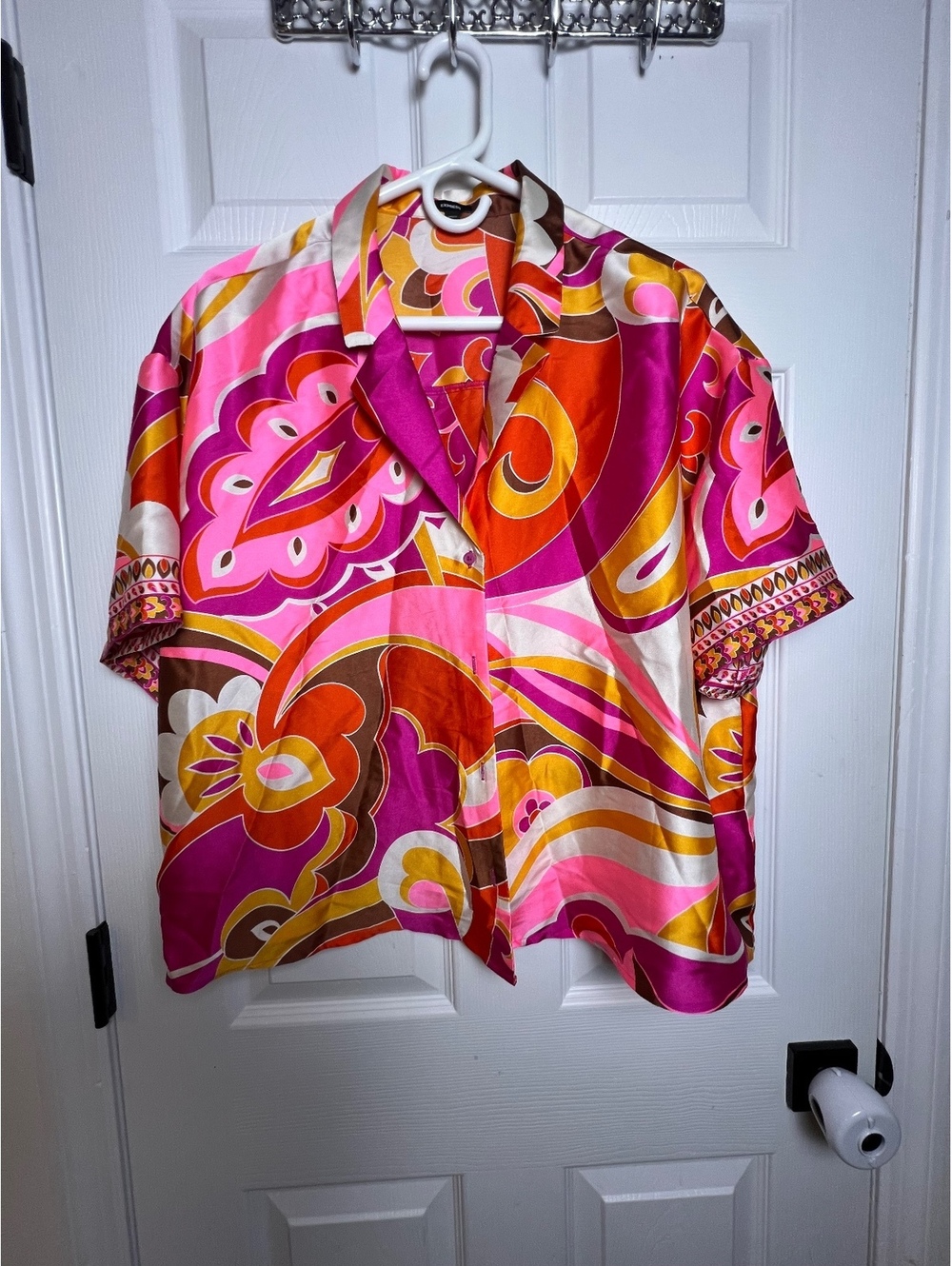 Express Women's Large Retro Mod Abstract Print Button Front Short Sleeve Blouse